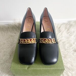 Gucci Sylvie Web Loafer Black Leather Gold Tone Chain Heel size 39